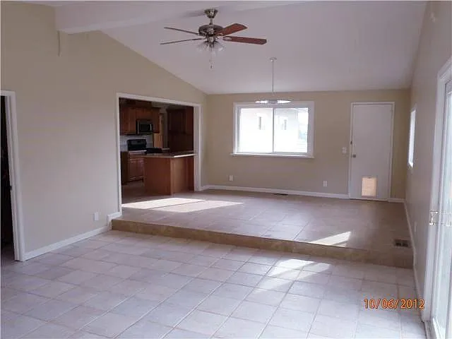 1356 Peppervilla Dr — Photo 8