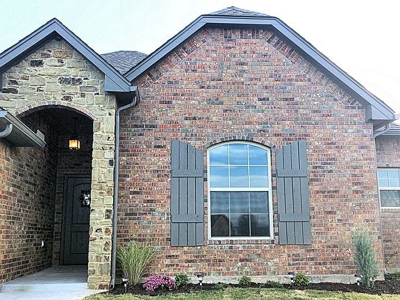 5th image of 408 Hunters Glen Ct