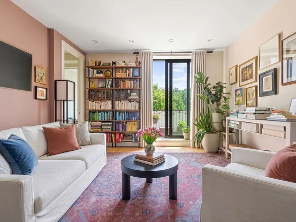 680 Greene Ave #3, Brooklyn, NY 11221