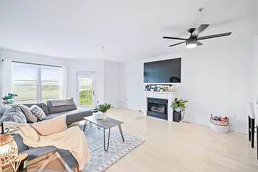 319 The Promenade