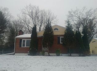 1 Poplar Rd, Ringoes, NJ 08551