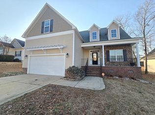 2722 De Koven Dr, Fayetteville, NC 28306