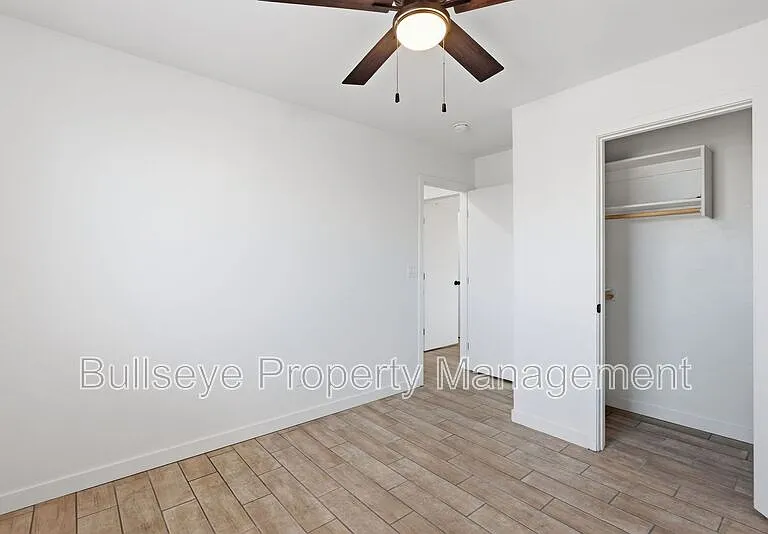 428 S 97th Pl — Photo 15
