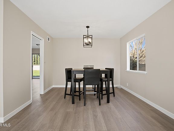 4th image of 1017 E Avenue J5