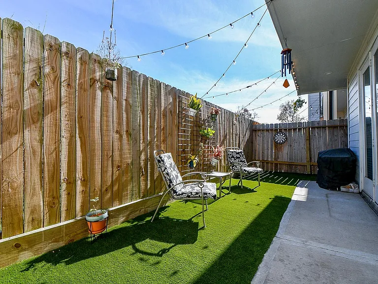5710 White Magnolia St — Photo 20