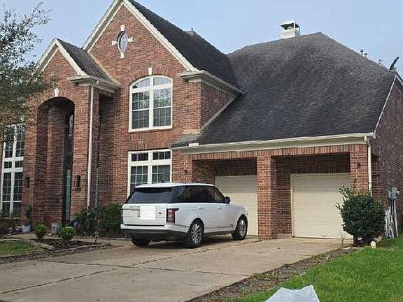 2nd image of 1726 Lake Charlotte Ln