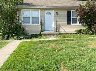 813 SW 6th St, Lees Summit, MO 64081