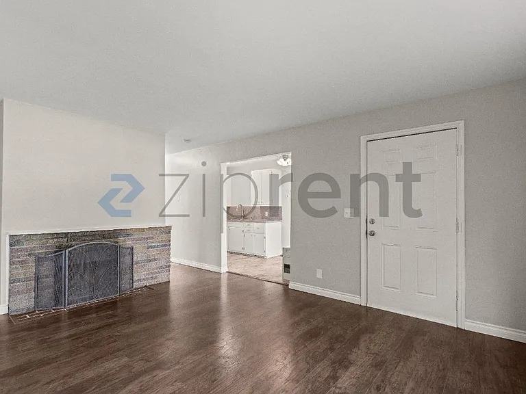 833 16th Ave — Photo 6