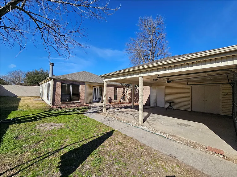 8319 Wind Veil Dr — Photo 3