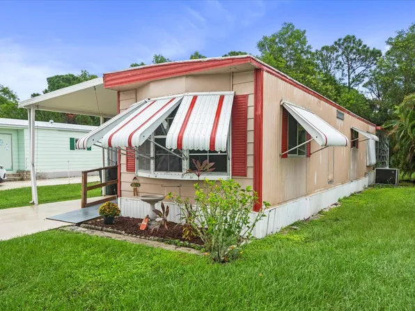 12 Palma Del Rio, Port St Lucie, FL 34952