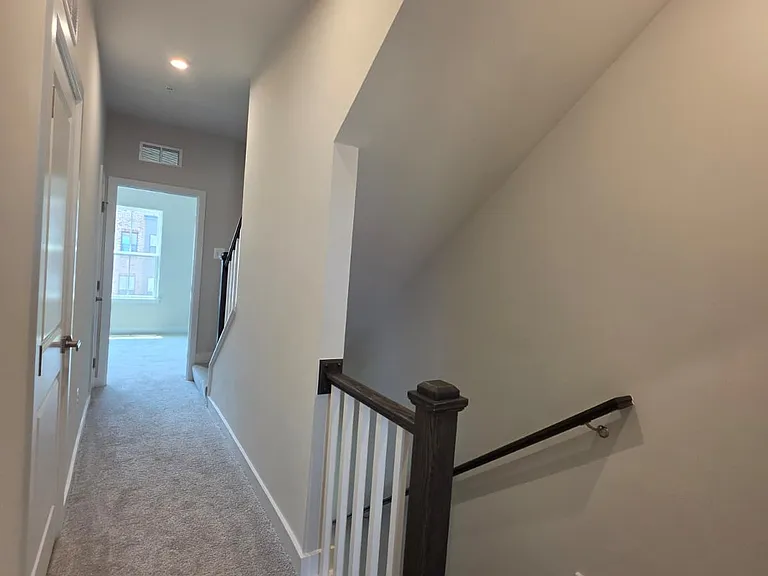 2928 Maisel St — Photo 27