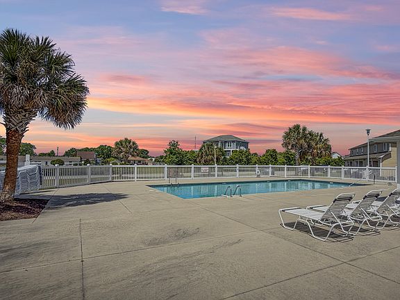 5th image of 650 Cedar Point Boulevard #F2