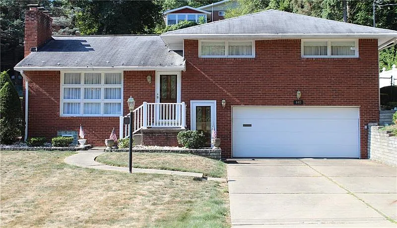 440 Hi Tor Dr photo 1