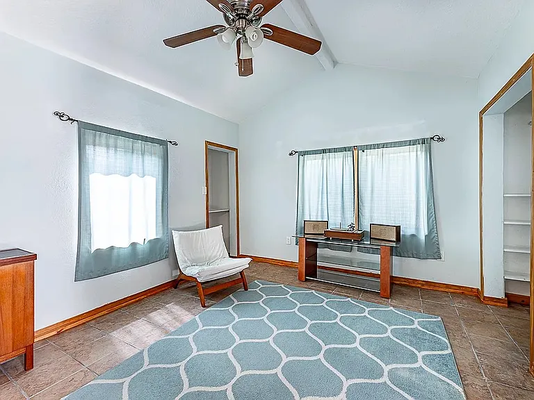 Studio/Family Room