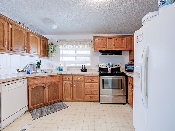 4th image of 500 S Tully Rd #64