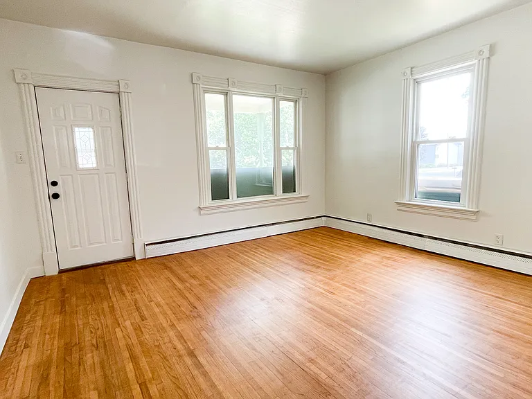 511 N 2nd St #1 — Photo 8