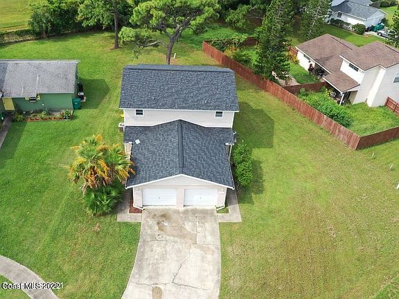 3rd image of 1413 Croftwood Dr
