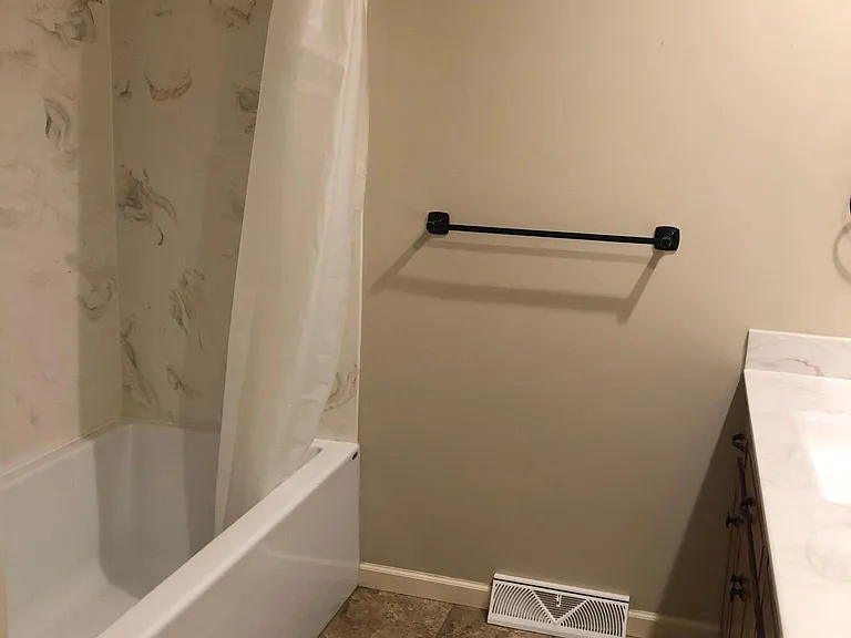 2799 W Buena Vista St — Photo 10