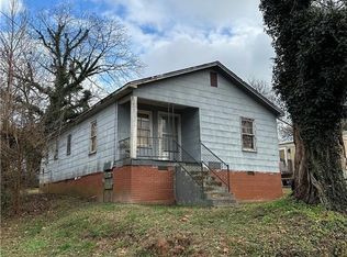 405 2nd St, Hickory, NC 28602