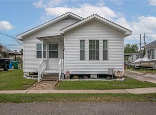 463 Saint Charles St, Norco, LA 70079