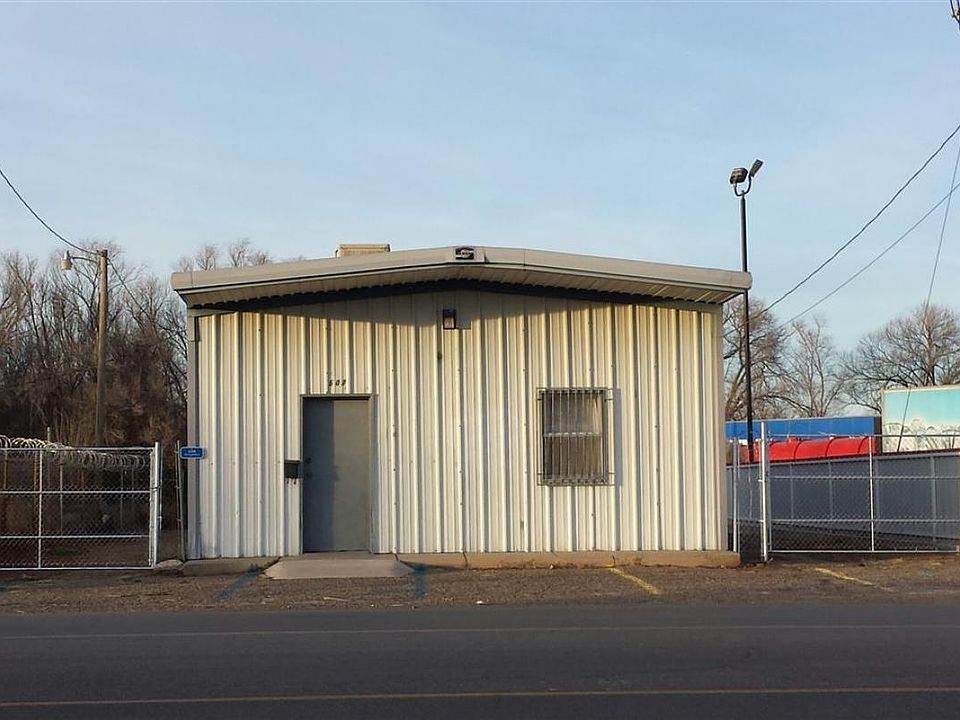 1st image of 507 E College Blvd