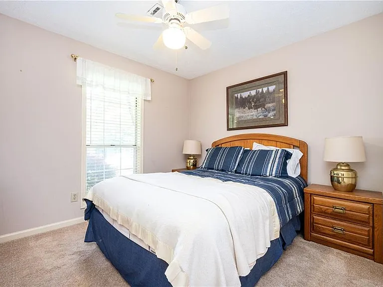 4015 Paloverde Dr NW — Photo 17