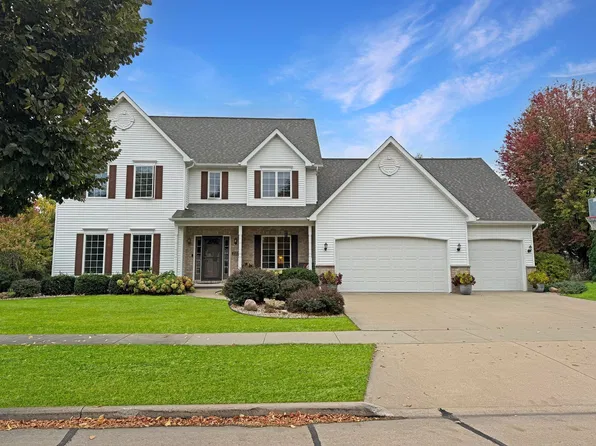 233 E Fernwood Ln, Appleton, WI 54913