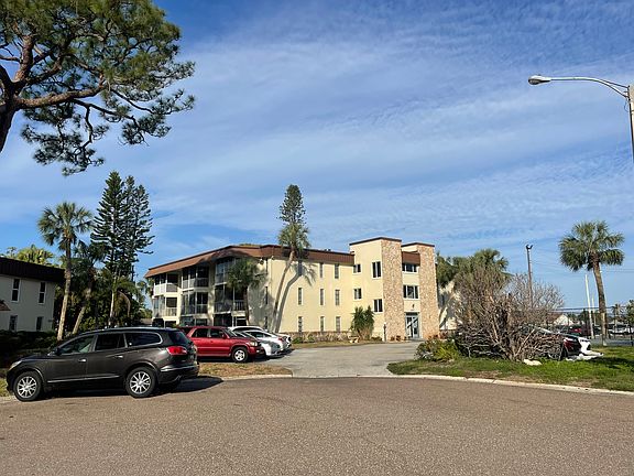 2nd image of 4901 38th Way S #C5