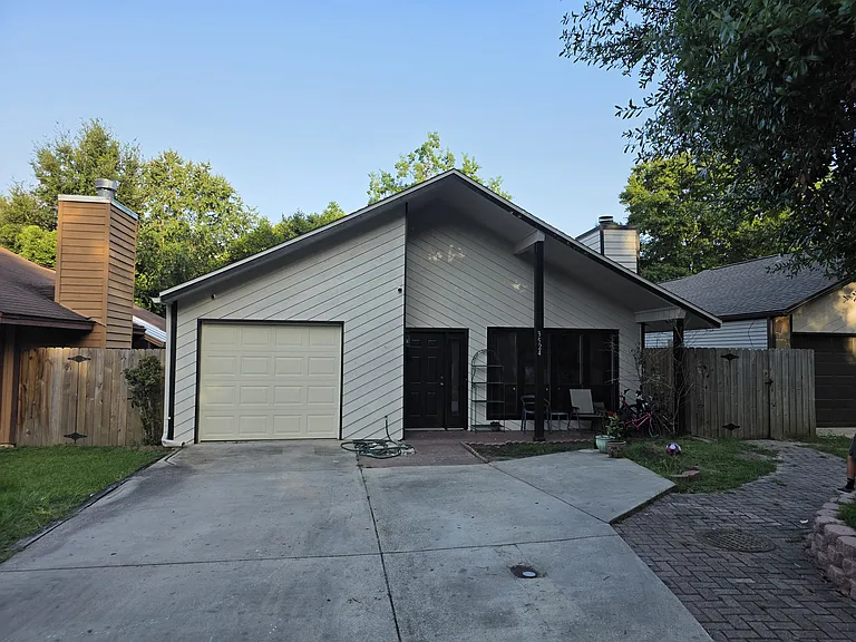 3524 Parkwood Ave — Photo 1