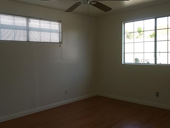 3rd image of 3178 Havenpark Ave #B