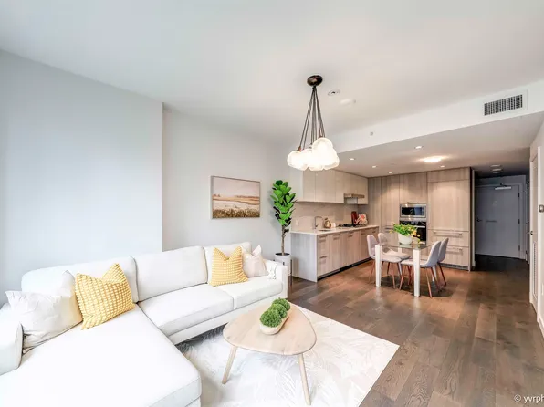 8160 McMyn Way #807, Richmond, BC V6X 0V2