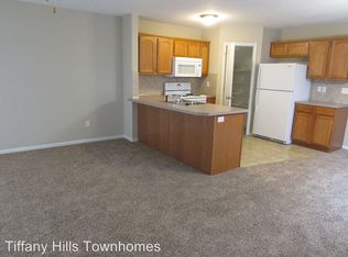 5964 NW 91st St, Kansas City, MO 64154