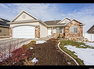 6764 W Spring Oak Dr, West Jordan, UT 84081