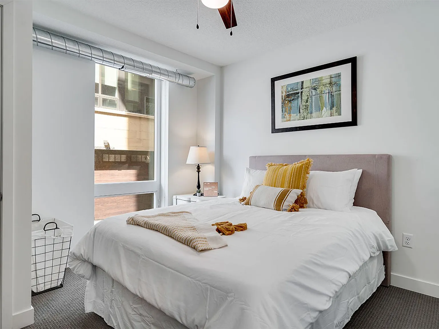 The Donegan Apartments — Photo 4