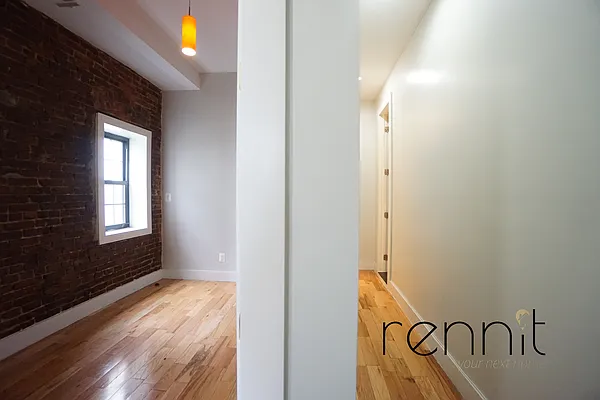 Rented by Rennit Inc. | media 10