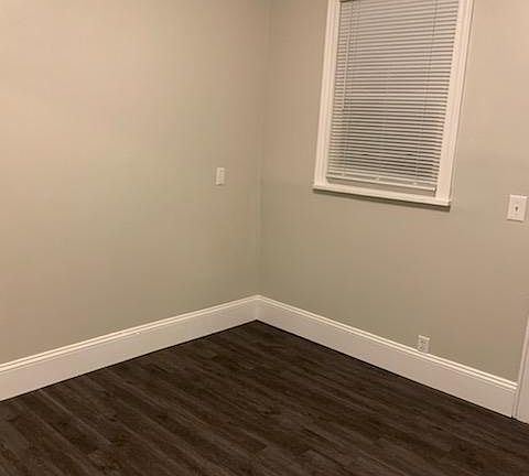 5th image of 5605 Carthage Ave #1
