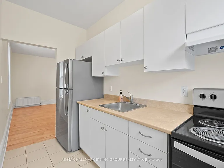 135 Concord St S #3 — Photo 17