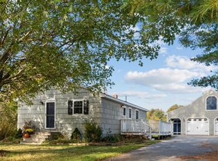 33 Northwood Rd, Yarmouth, ME 04096