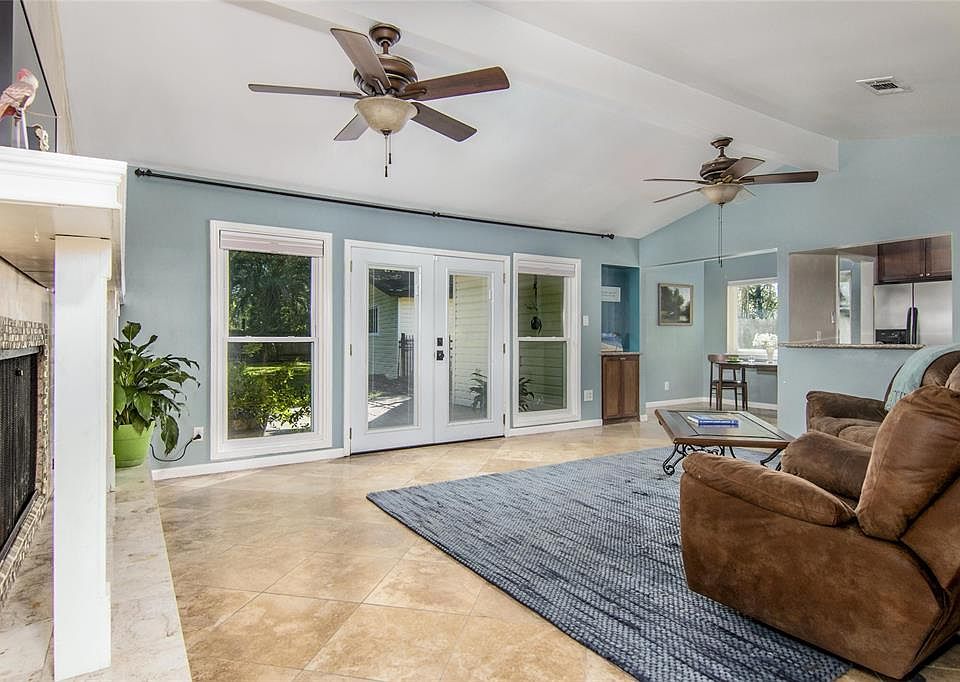 1st image of 4006 Bayou Grove Dr