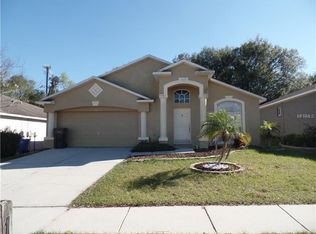 111 Chardonnay Pl, Valrico, FL 33594