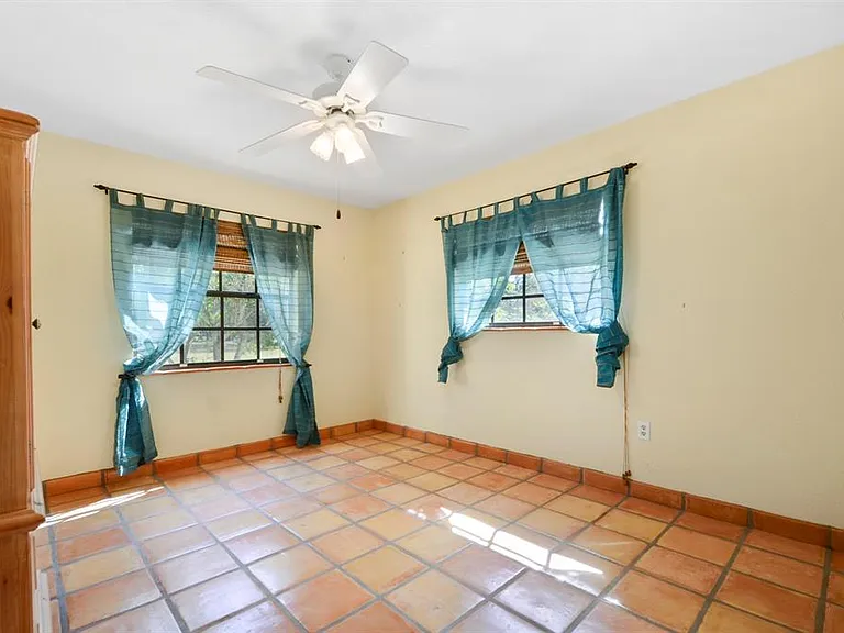 3636 Lake Buynak Rd — Photo 18