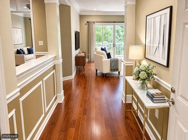 2 bed, 2.0 bath, 2119 sqft, $4,300 — Photo 3