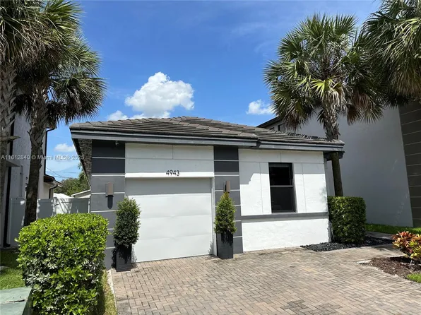 4943 Whispering Way, Fort Lauderdale, FL 33312