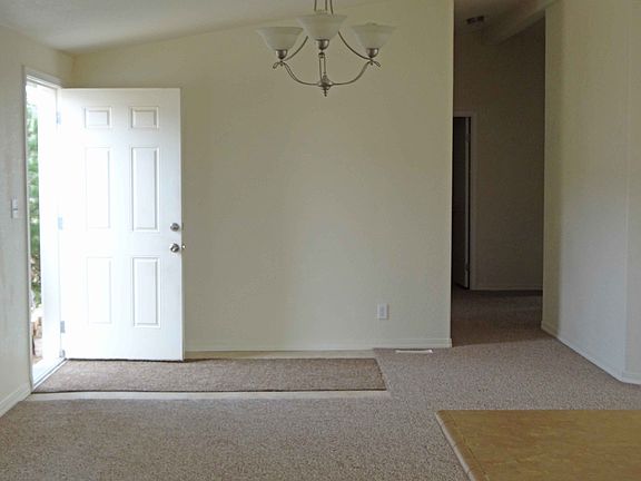 3rd image of 34395 Oriole Cir