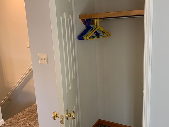 Coat closet