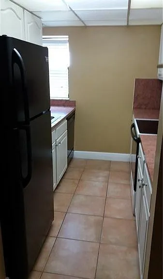 2947 Riverside Dr #129 — Photo 1