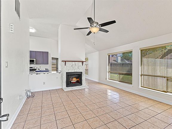 5th image of 8210 Windfall Ct