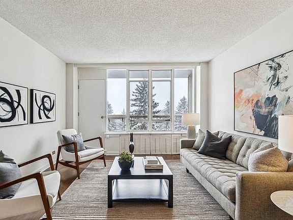 5th image of 3316 S Rideau Pl SW #608