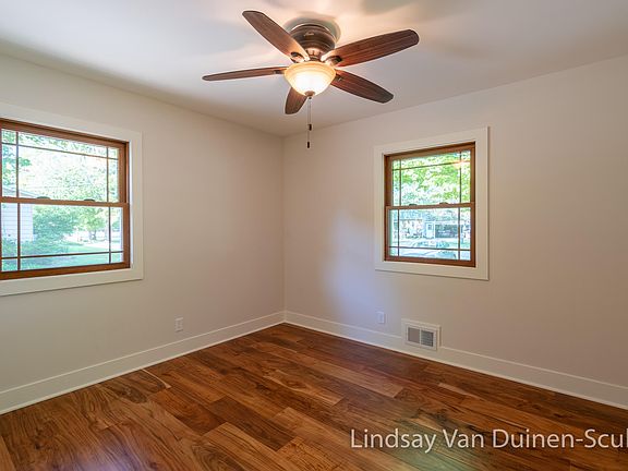 4th image of 7531 Westlane Ave