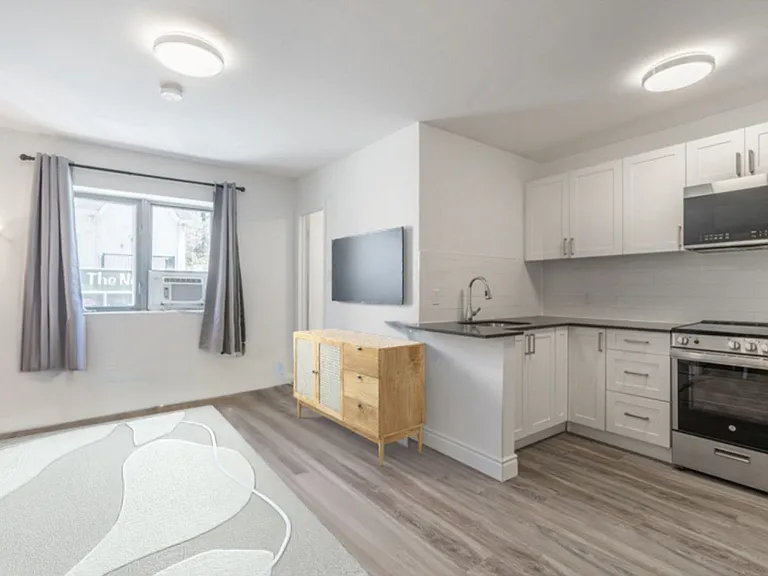 608 Church St — Photo 5